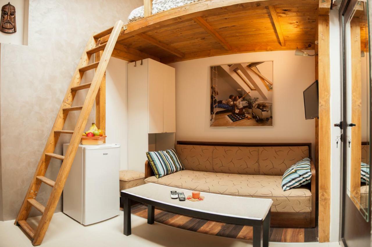 Vitosha Blvd - Attic Studio โซเฟีย ภายนอก รูปภาพ