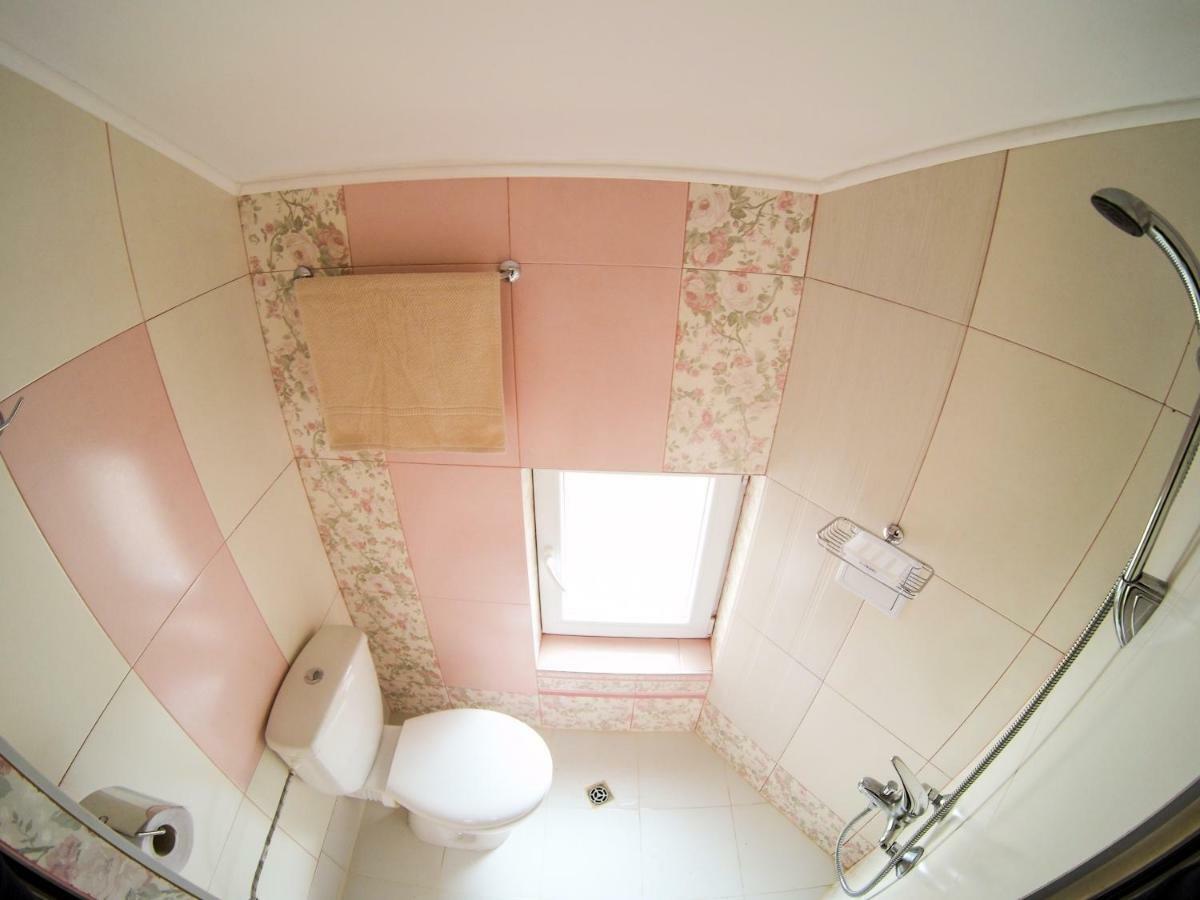 Vitosha Blvd - Attic Studio โซเฟีย ภายนอก รูปภาพ